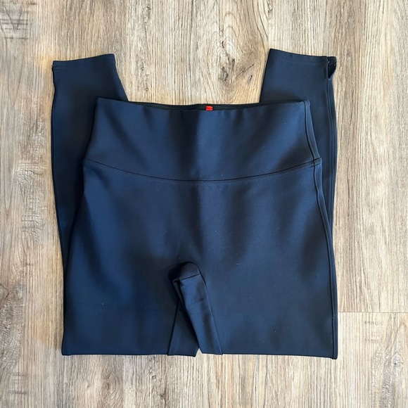 SPANX Ankle Ponte Split Leg Leggings - Picture 8 of 9